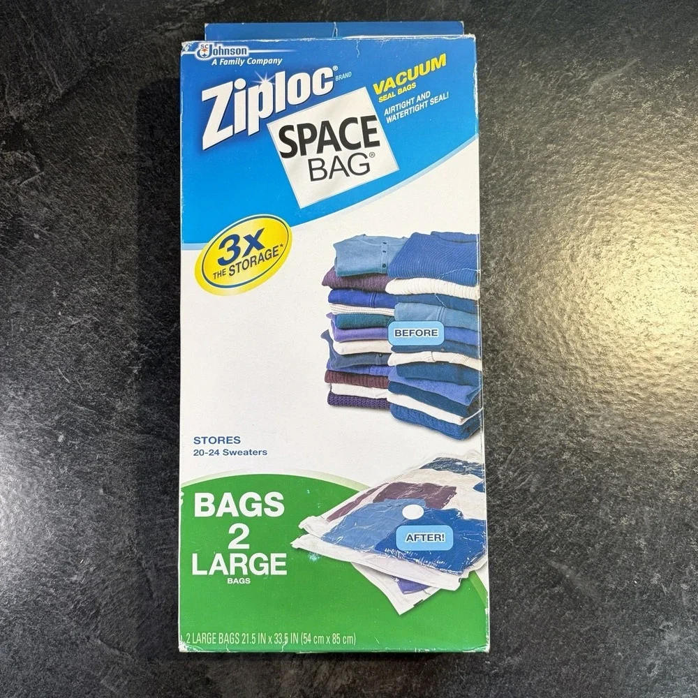 NEW Ziploc Space Bag Vacuum Seal LARGE Storage Bags 4 Bags Total 20-24 Sweaters‎